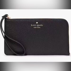 Kate Spade black leather, ‘Lucy’ wristlet NWT ￼